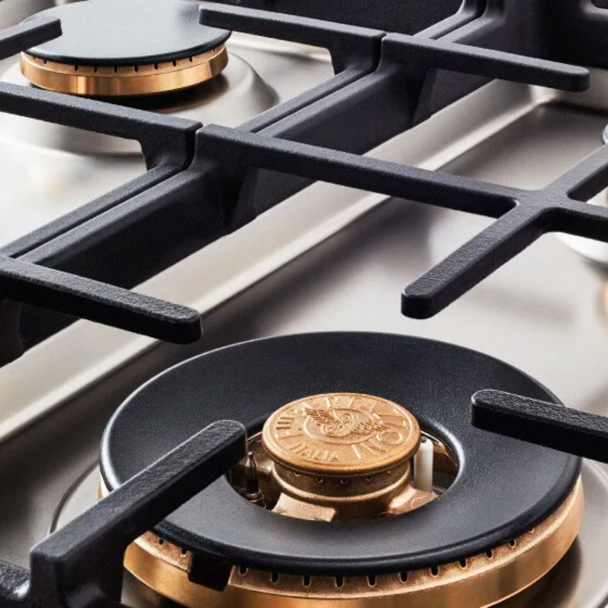Bertazzoni 36&quot; Master Series Gas Rangetop 6 Brass Burners - Culinary Hardware